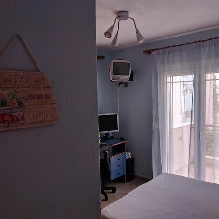 Prinos Apartment Bagian luar foto